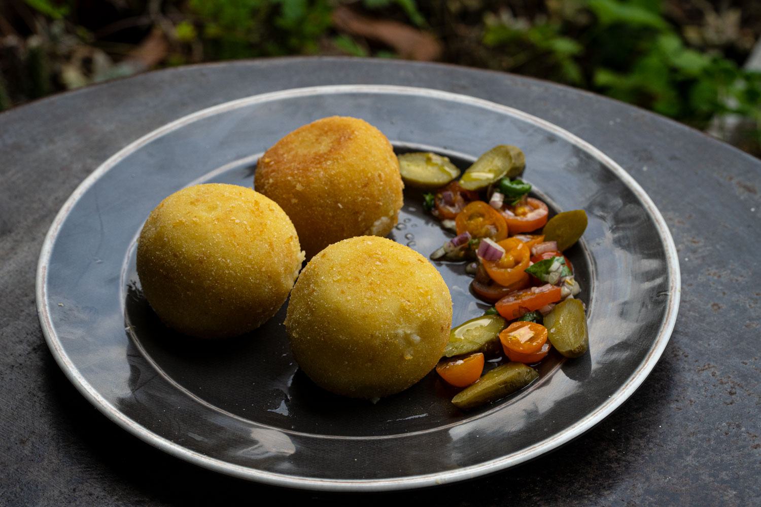 Bomba de queso rellena con queso por salut noal